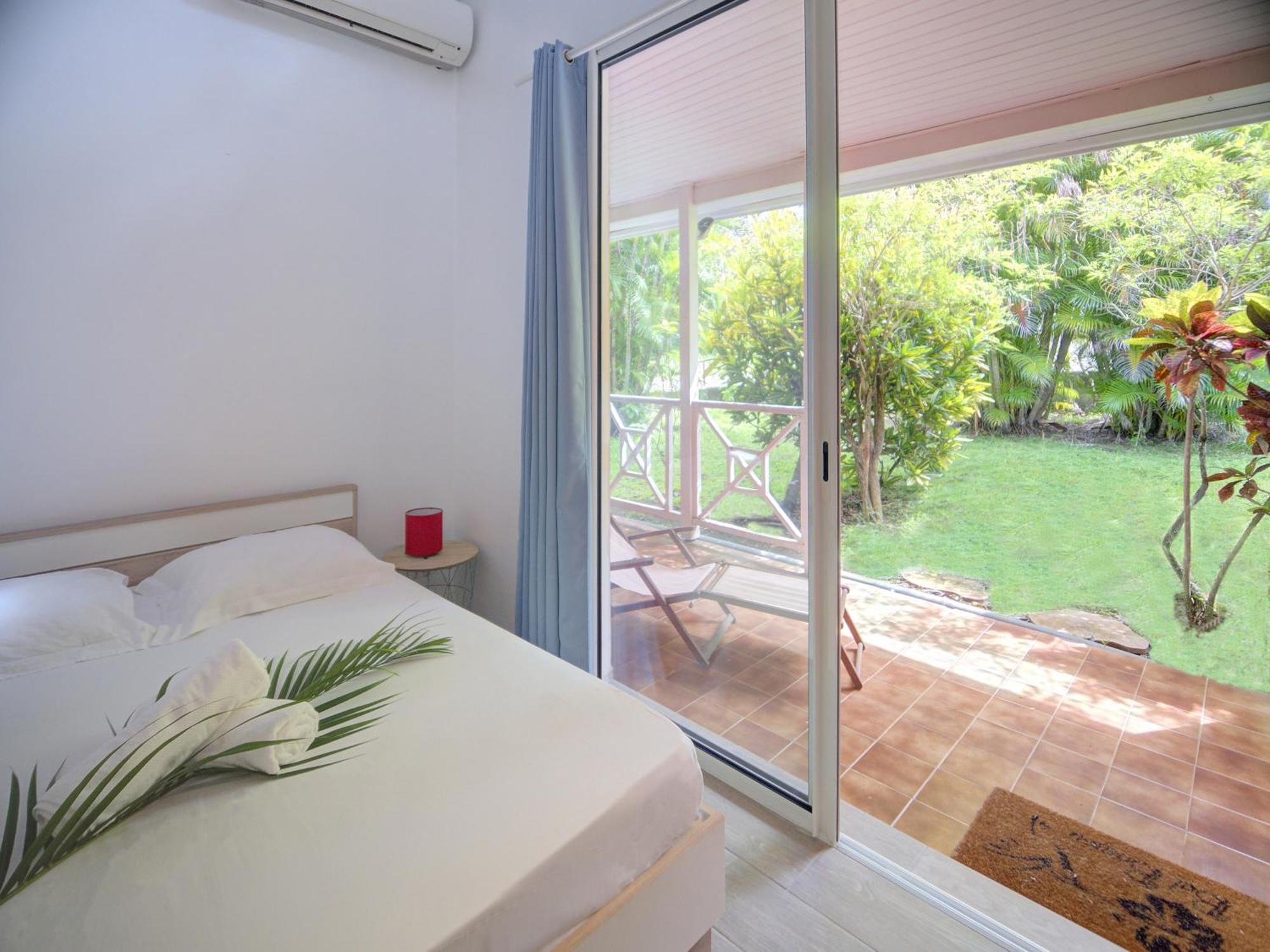 Résidence Ti'Kéol - Appartements avec terrasse 2 à 4 personnes, piscine Sainte-Anne Exterior foto